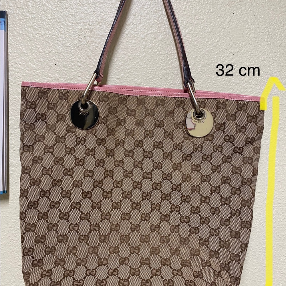 Purses - Picture 11 of 16